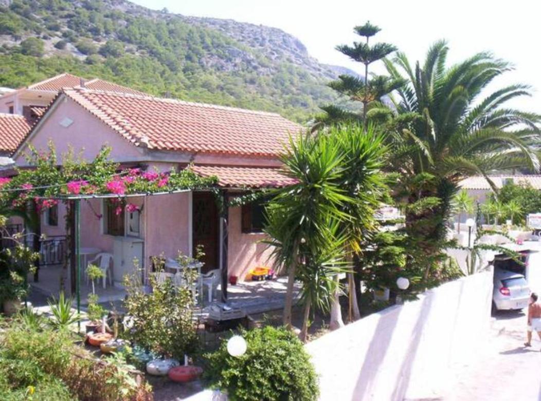 "Patra'S" Apartments Patra Poseidonion Esterno foto